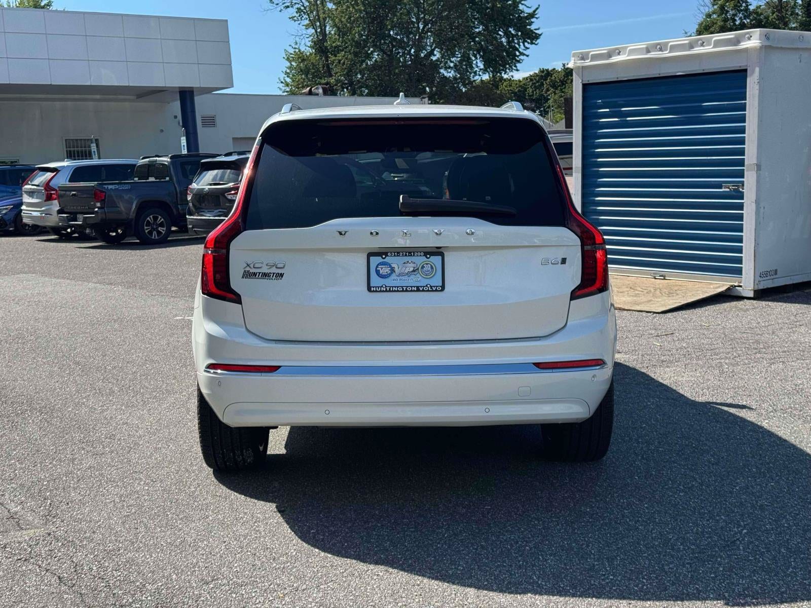 2026 Volvo XC90 Plus - Photo 7
