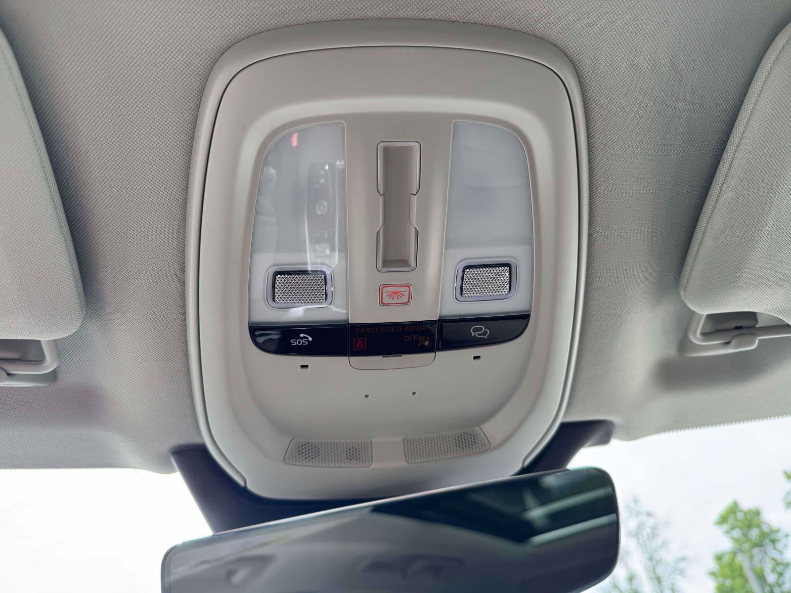 2026 Volvo XC90 Plus - Photo 32