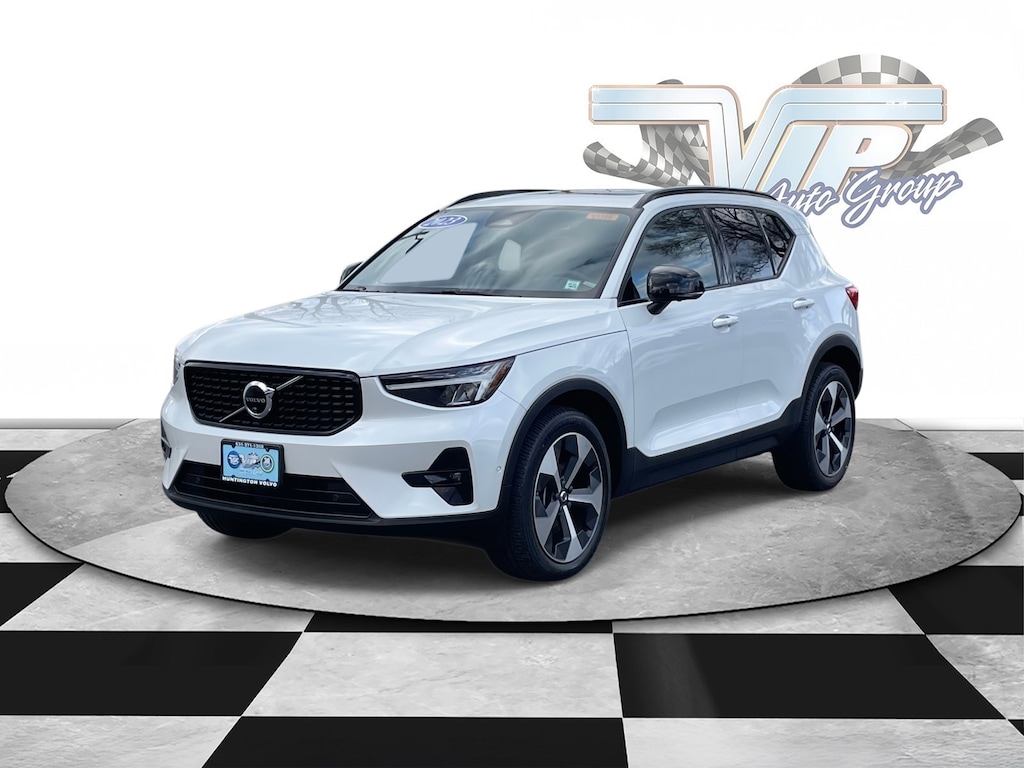 Certified 2023 Volvo XC40 Plus Dark Theme B5 AWD Plus Dark Theme