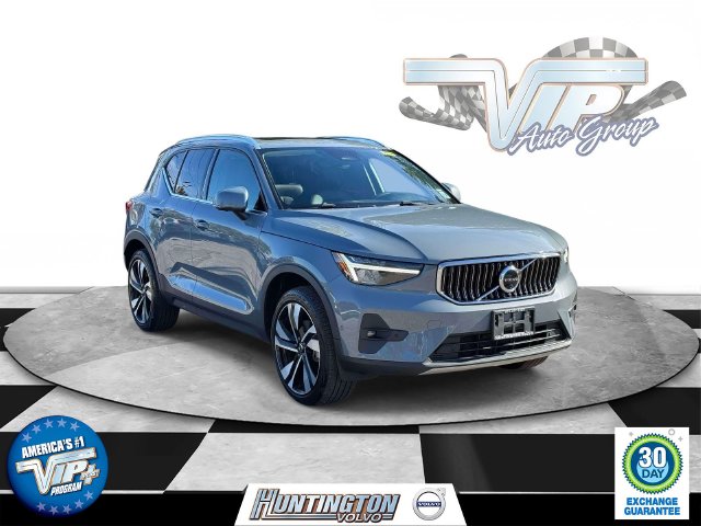 2023 Volvo XC40