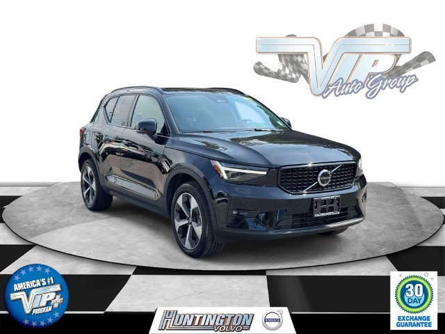 2026 Volvo XC40