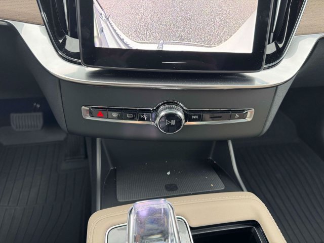 2026 Volvo XC90 Ultra - Photo 29