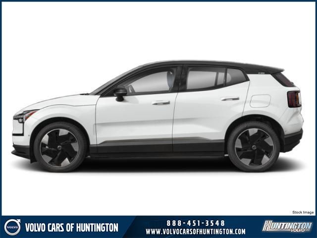 2026 Volvo EX30 3