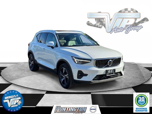 2023 Volvo XC40
