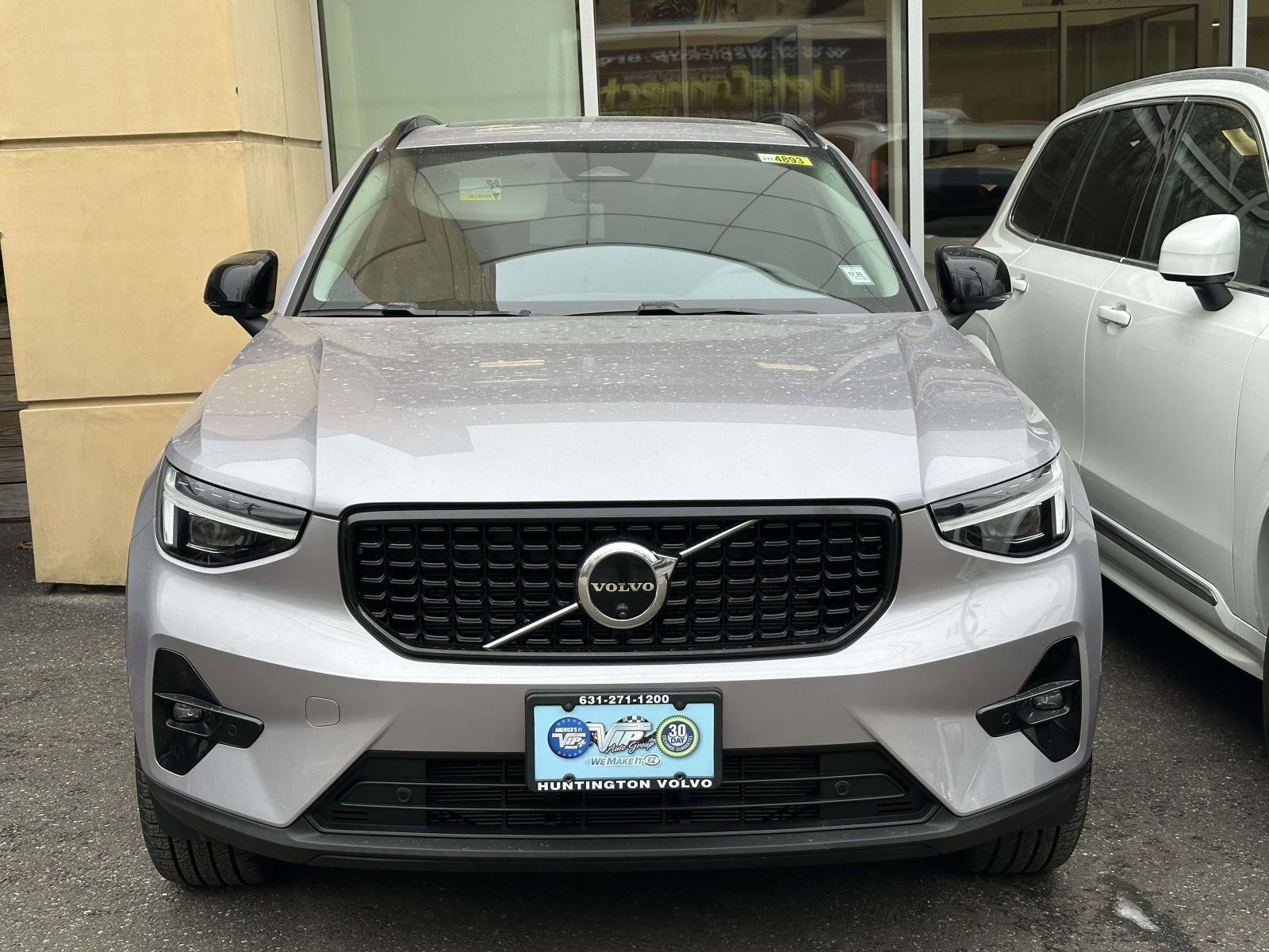 2026 Volvo XC40 Ultra - Photo 8