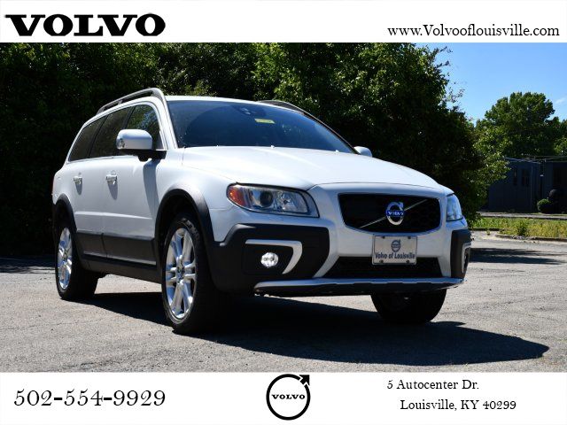 2016 Volvo XC70 T5 AWD Platinum's photo