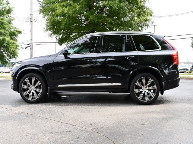 2023 Volvo XC90 AWD Ultimate photo 3