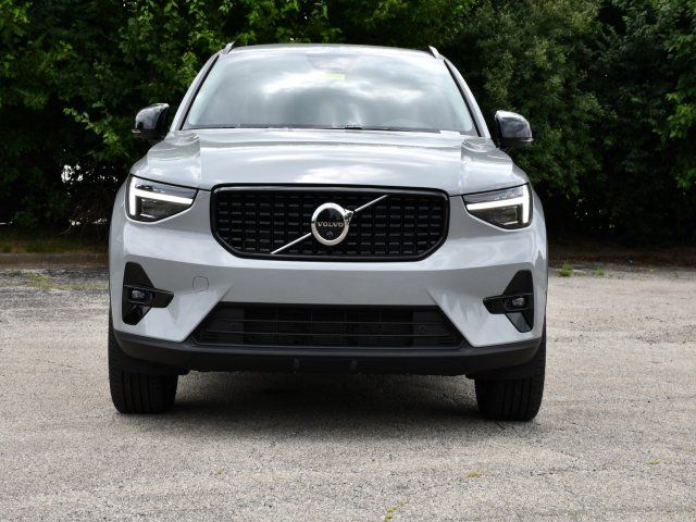 YV4L12UCXT2734614