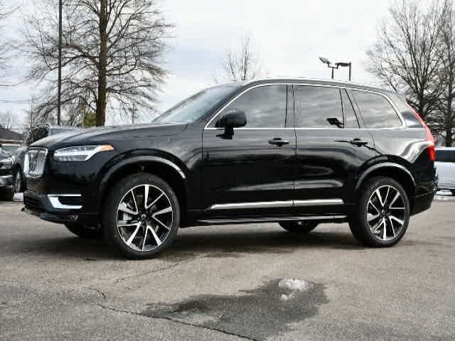 2025 Volvo XC90 Plus photo 3