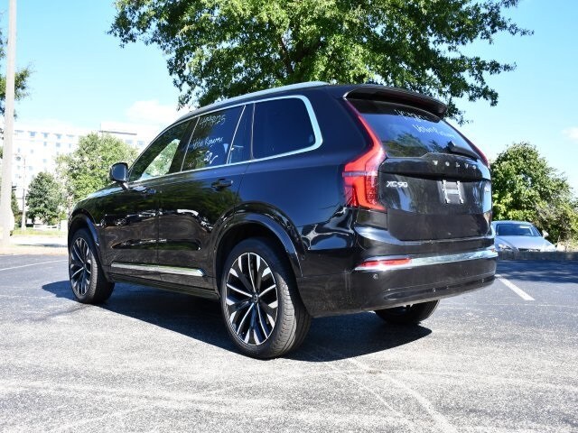 2025 Volvo XC90 Plus photo 3