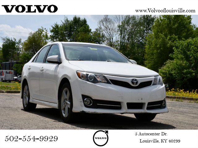 2012 Toyota Camry SE