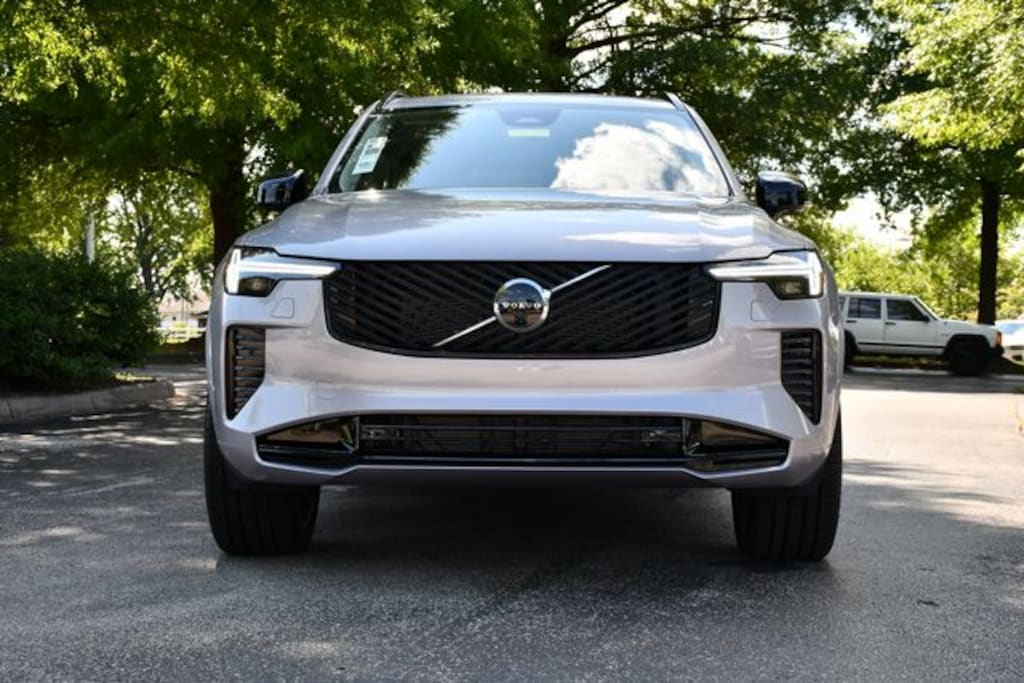 New 2026 Volvo XC90 B6 Ultra Dark Theme 6-Seater SUV