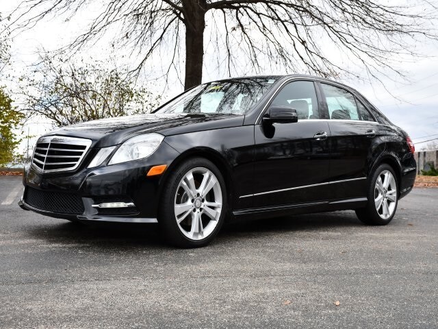 2013 Mercedes Benz E 350 4MATIC Sedan photo 3