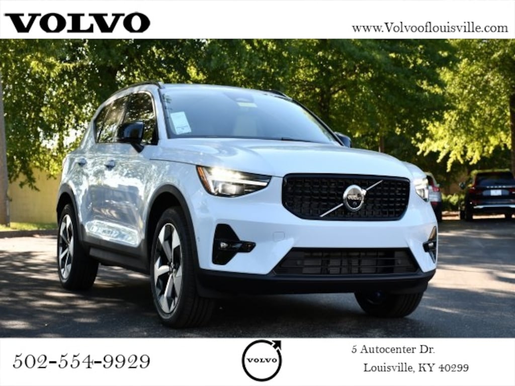 New 2026 Volvo XC40 B5 Plus SUV