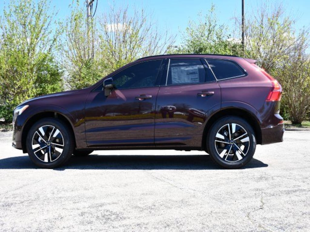 New 2026 Volvo XC60 B5 Plus SUV