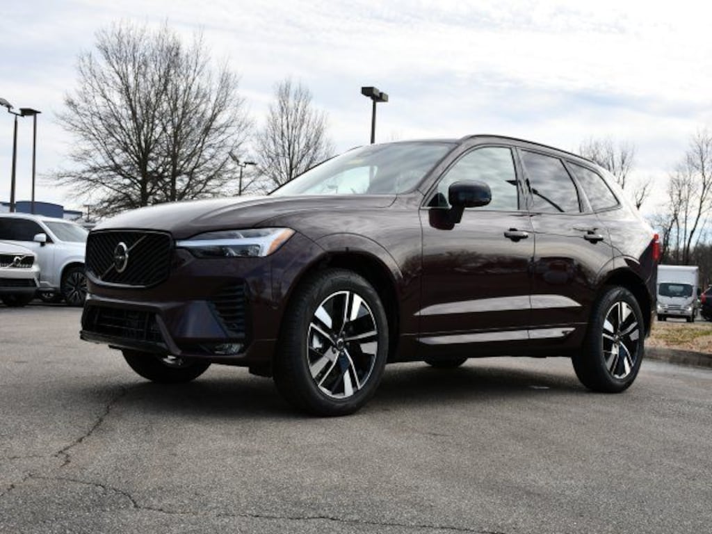 New 2026 Volvo XC60 B5 Plus SUV