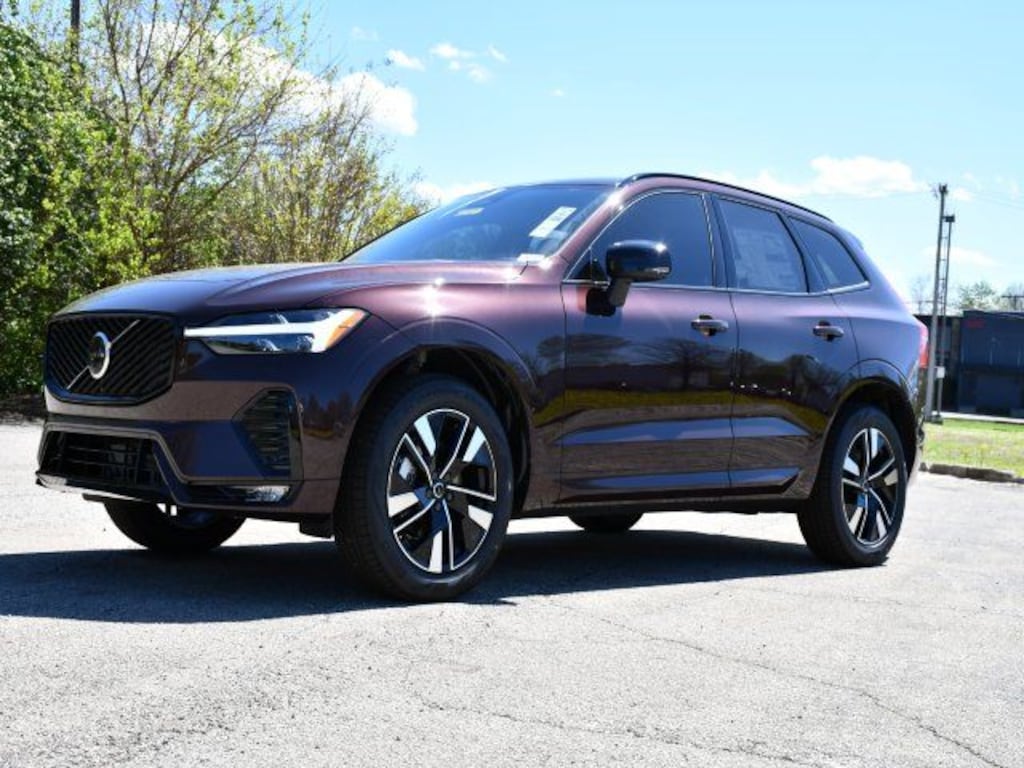 New 2026 Volvo XC60 B5 Plus SUV