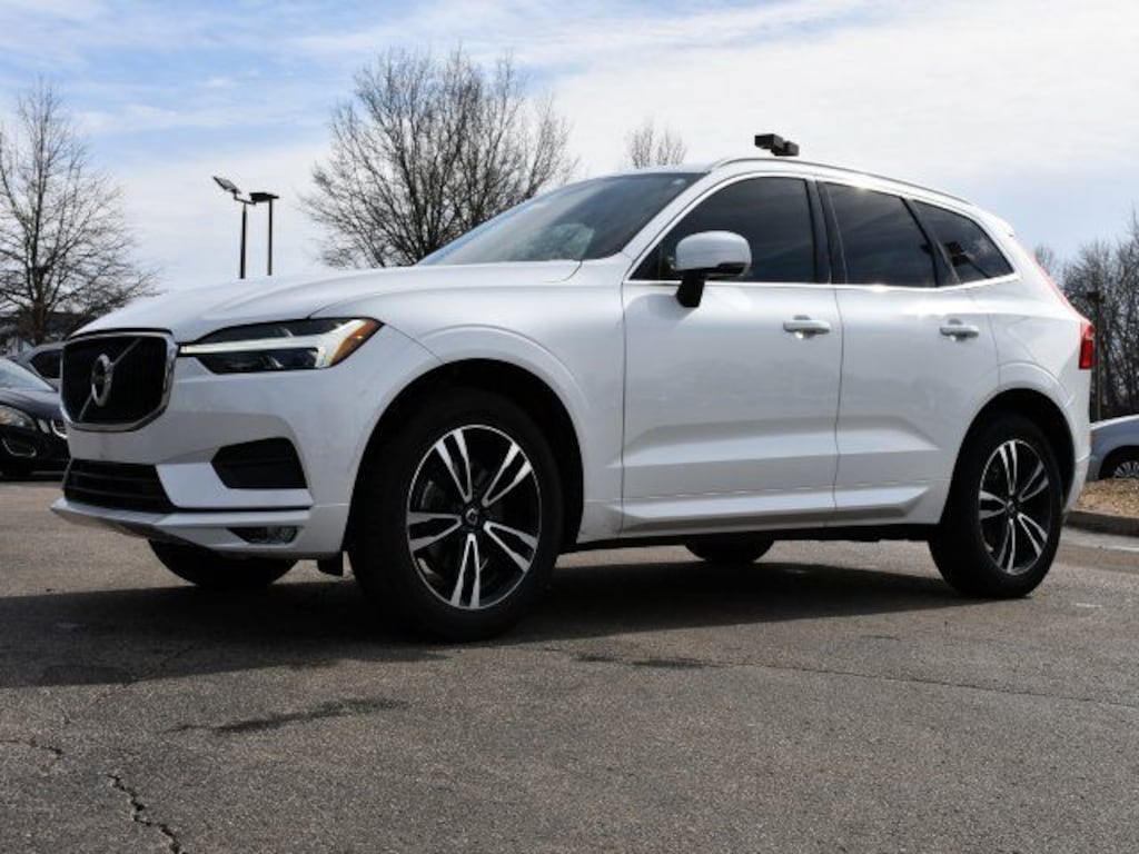 Used 2021 Volvo XC60 T5 Momentum SUV