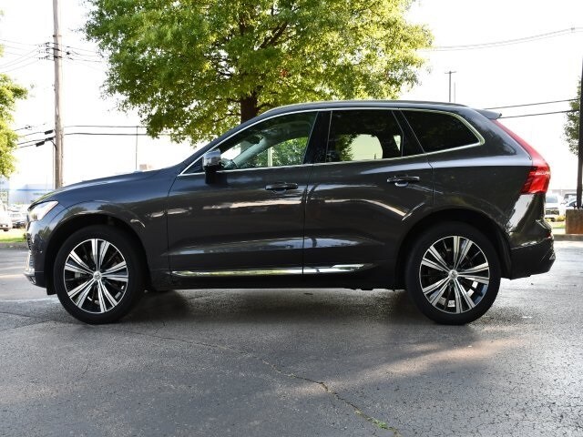 2022 Volvo XC60 Inscription photo 3