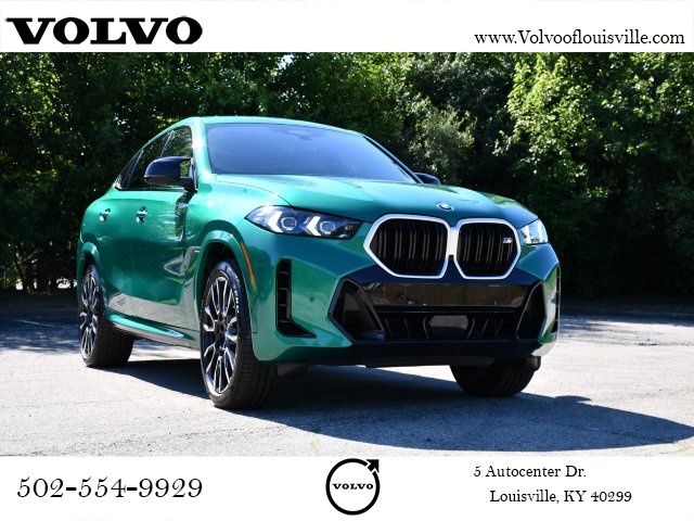 2024 Volvo XC60 B5 Plus Dark Theme AWD's photo