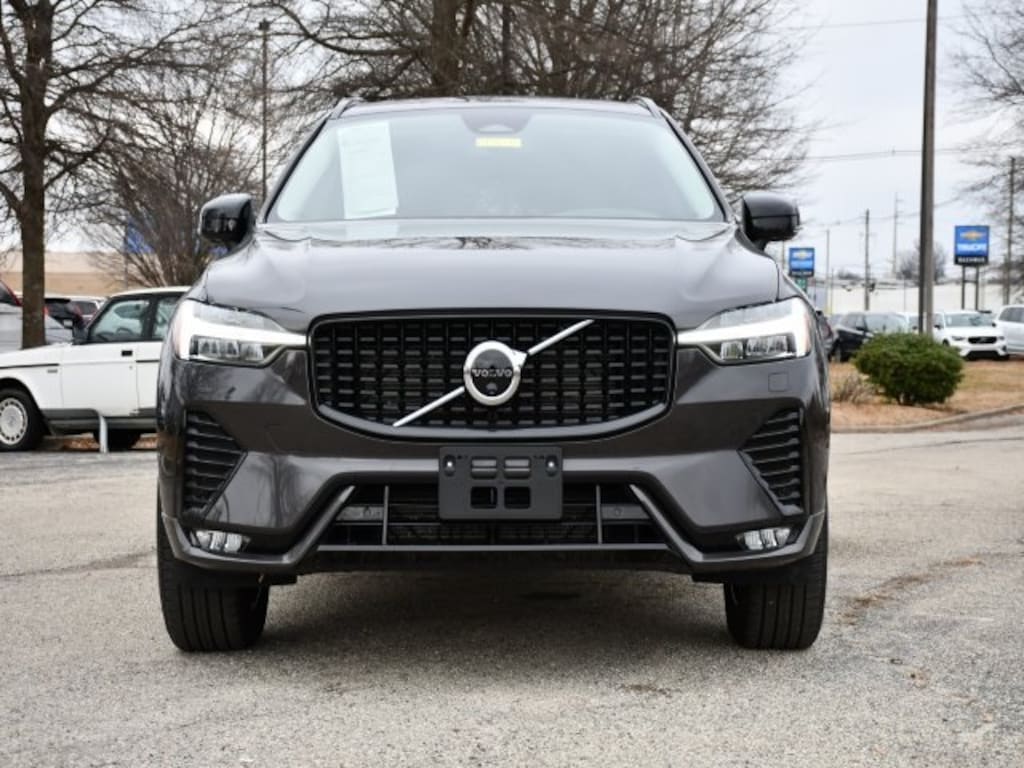 Certified 2025 Volvo XC60 B5 Plus SUV