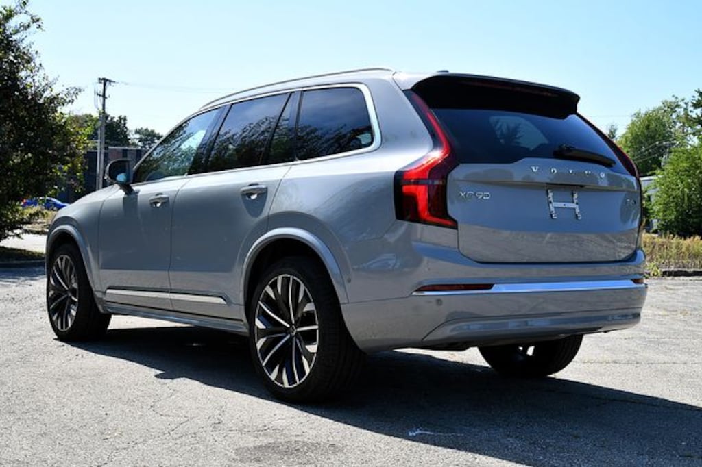 Used 2026 Volvo XC90 B6 Plus 7-Seater SUV