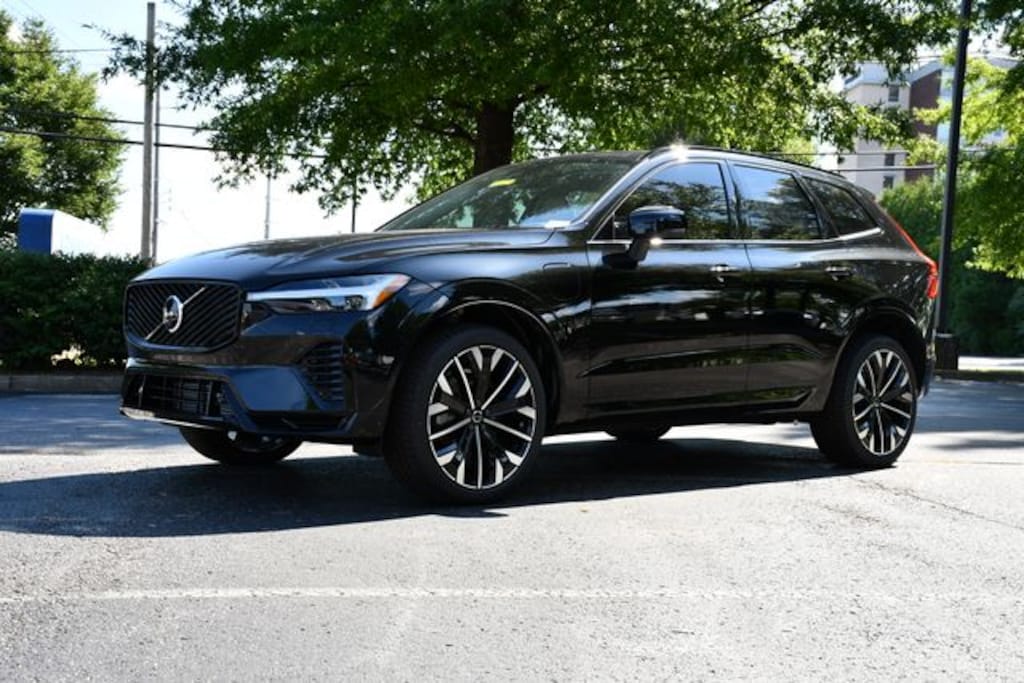 New 2026 Volvo XC60 plug-in hybrid T8 Ultra SUV