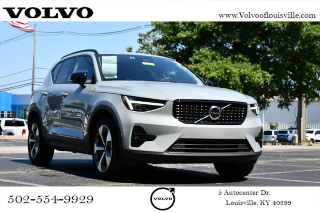 Used 2026 Volvo XC40 B5 Plus SUV