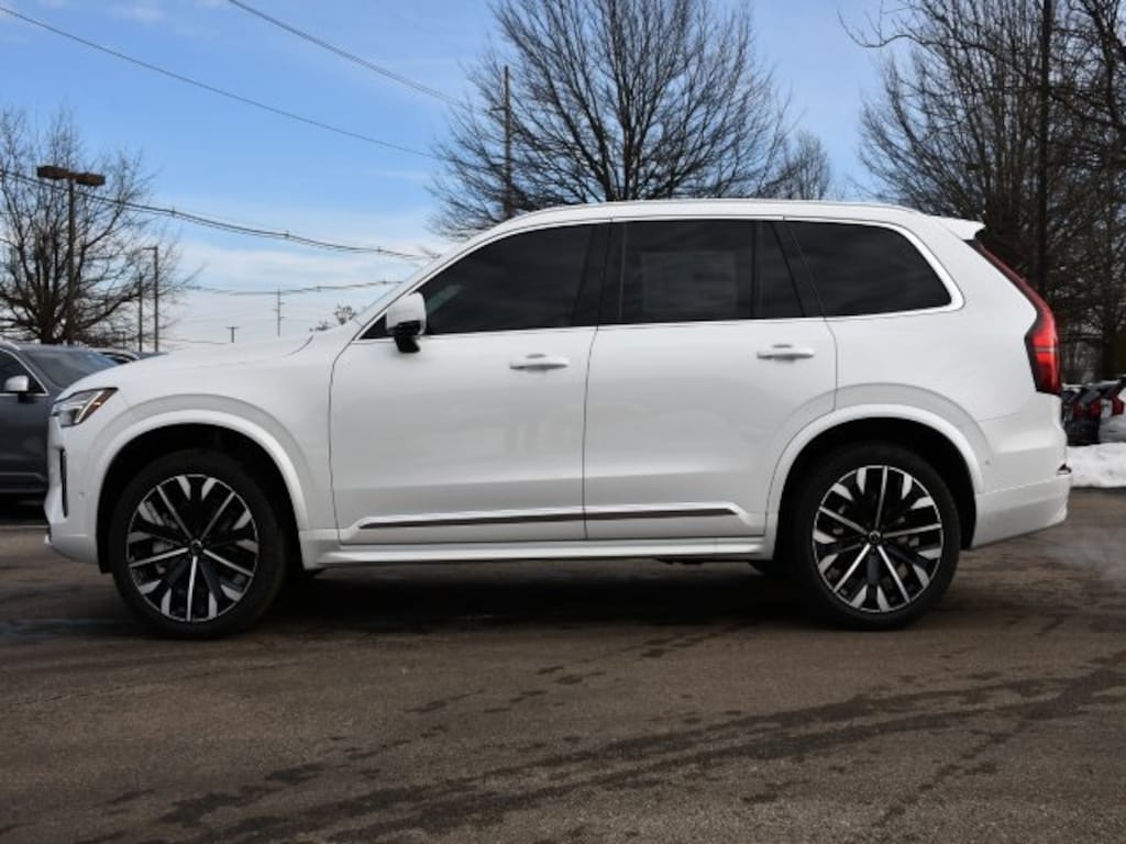 New 2026 Volvo XC90 B6 Plus 7-Seater SUV