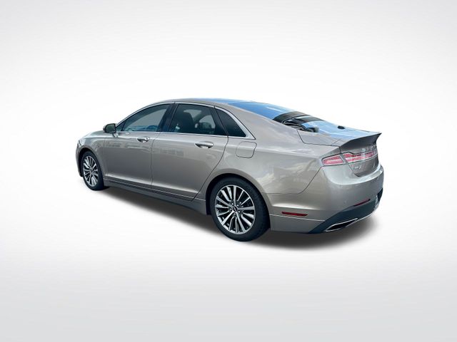 2020 Lincoln MKZ Standard photo 4