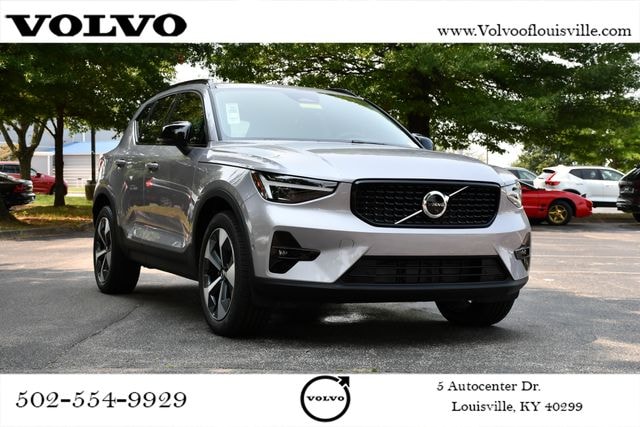 2026 Volvo XC40 B5 Plus AWD SUV