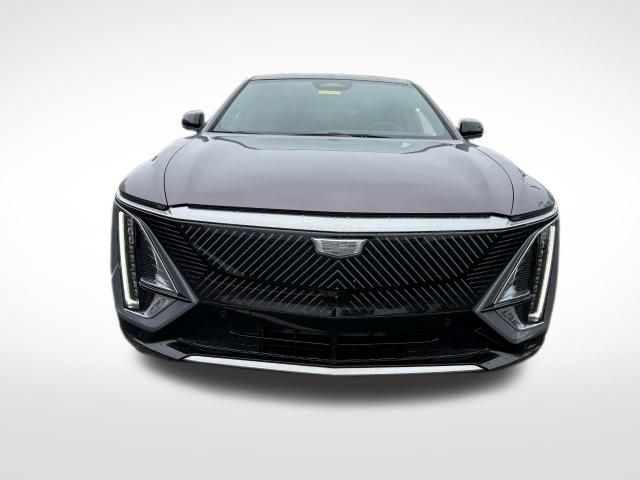 Used 2025 Cadillac LYRIQ Luxury 3 with VIN 1GYKPTRL8SZ301952 for sale in Louisville, KY