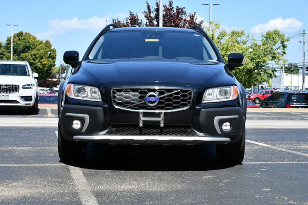 Used 2016 Volvo XC70 T5 Platinum Wagon