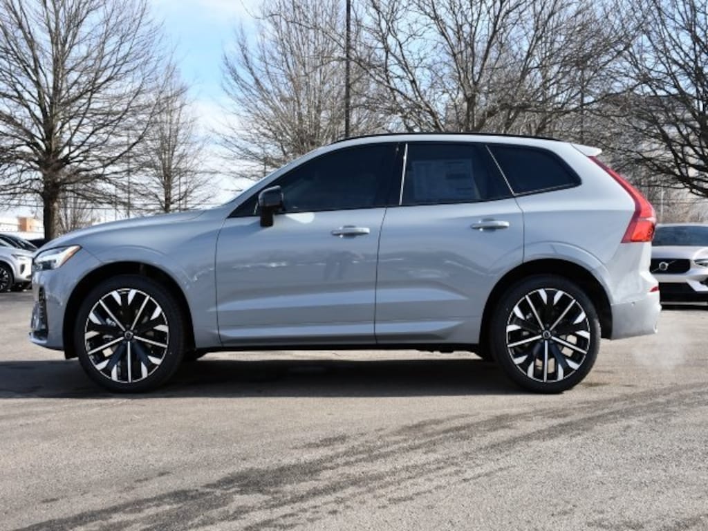 New 2026 Volvo XC60 B5 Ultra SUV
