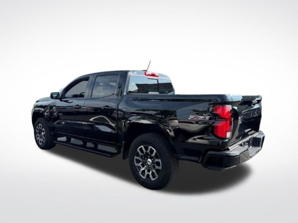 Used 2024 Chevrolet Colorado Z71 Truck Crew Cab