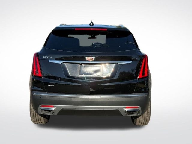 2025 Cadillac XT5 Premium Luxury photo 3