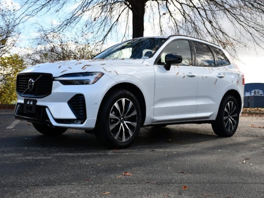 Certified 2025 Volvo XC60 B5 Plus SUV