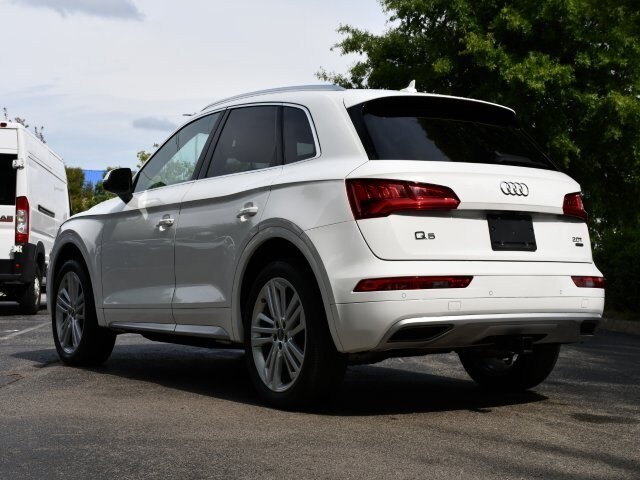 2018 Audi Q5 2.0T Premium Plus photo 4