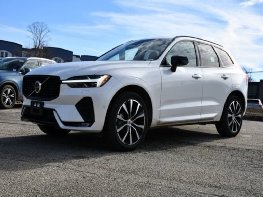 Certified 2025 Volvo XC60 B5 Plus SUV