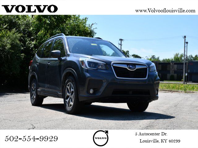 2021 Subaru Forester Premium's photo