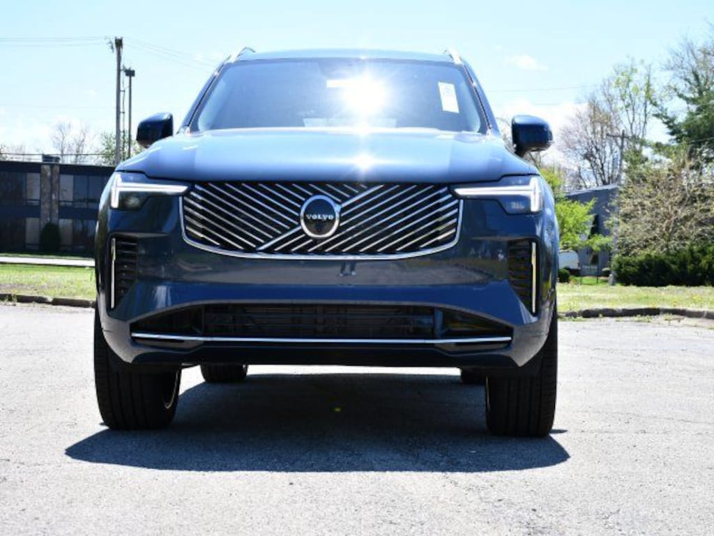 New 2026 Volvo XC90 B6 Ultra 7-Seater SUV