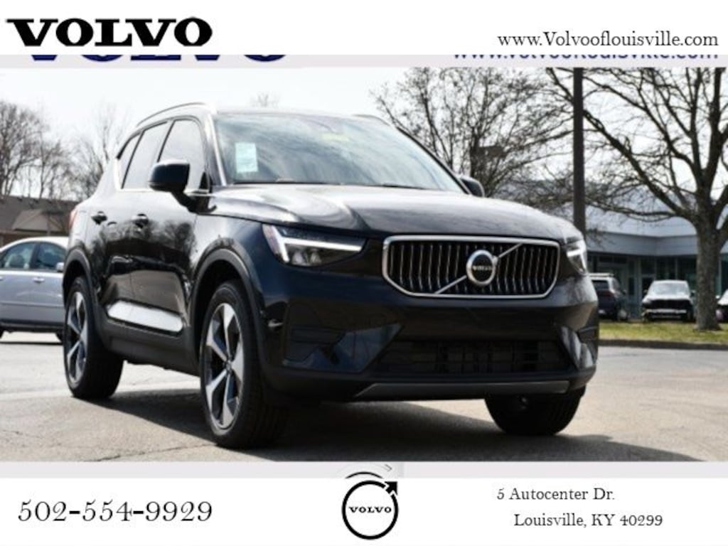 New 2025 Volvo XC40 B5 Core Bright Theme SUV