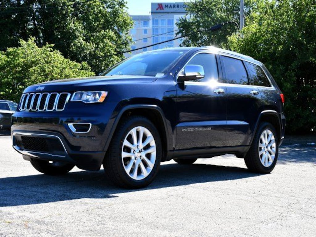 Used 2017 Jeep Grand Cherokee Limited 4x4 SUV