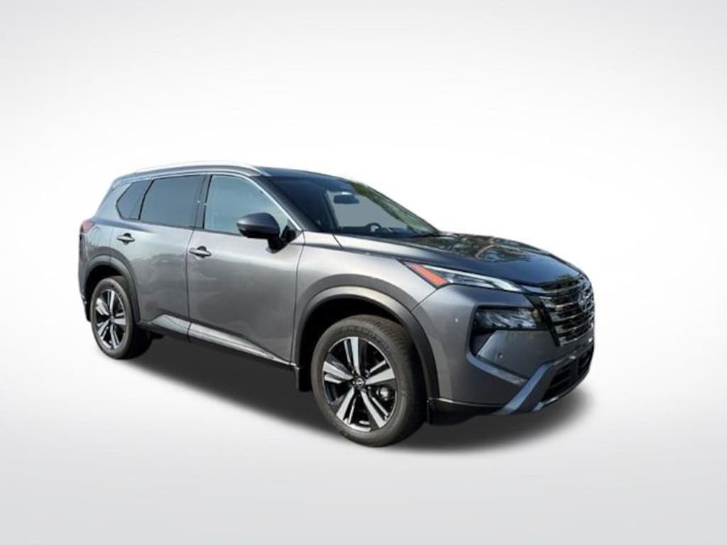 Used 2025 Nissan Rogue SL SUV