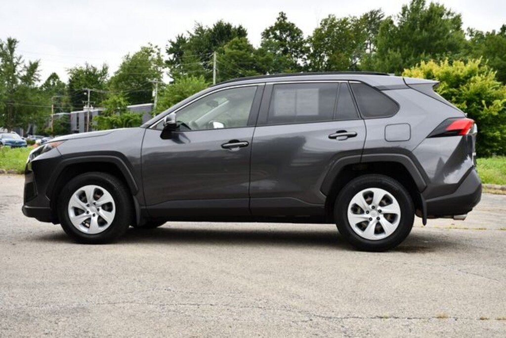 Used 2019 Toyota RAV4 LE SUV