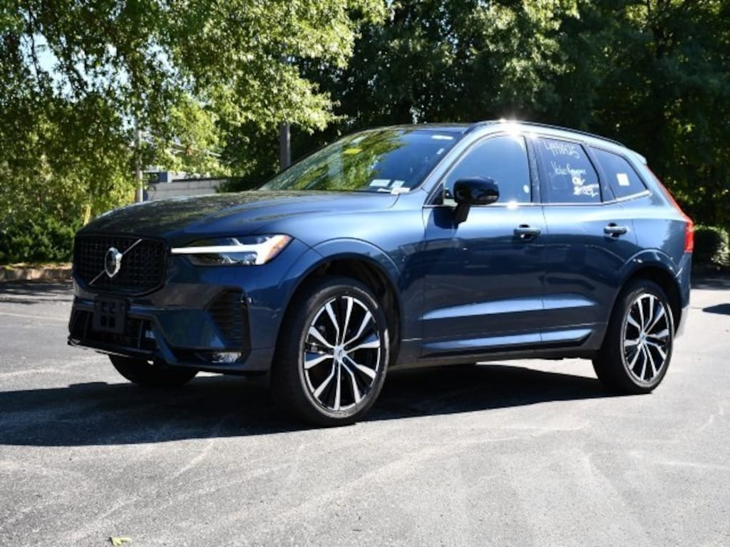 Used 2025 Volvo XC60 B5 Plus SUV