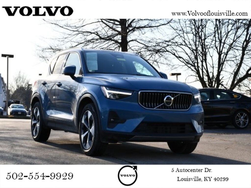 Certified 2025 Volvo XC40 B5 Plus Bright Theme SUV