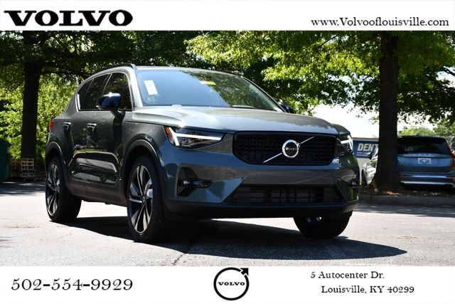 2026 Volvo XC40 B5 Plus AWD SUV