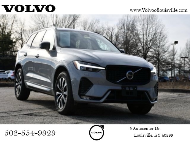 2025 Volvo XC60 Plus's photo