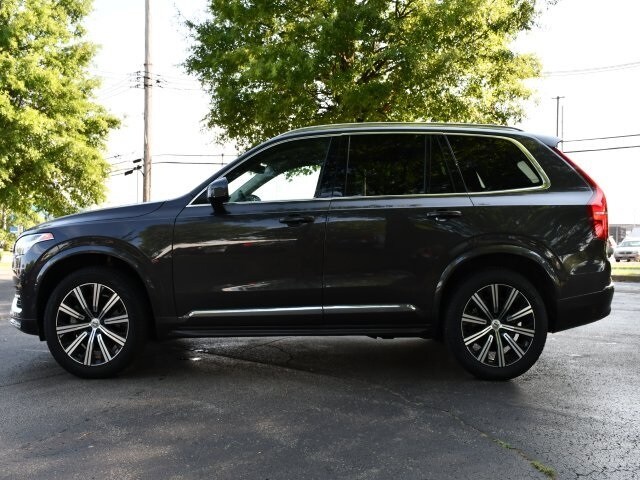2024 Volvo XC90 Plus photo 2